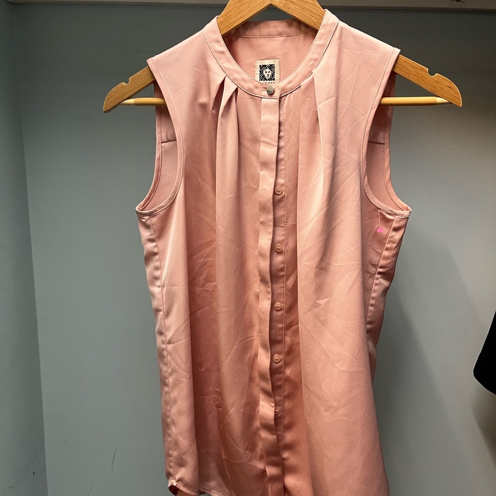 Elegant Pink Sleeveless Blouse